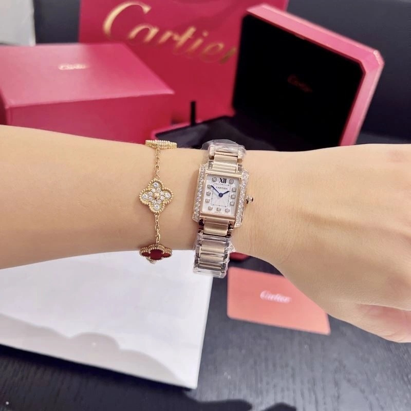 UrbanStyle CARTIER Watches 180748