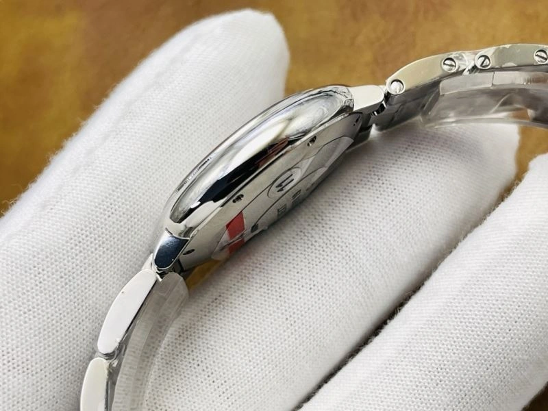 Timeless CARTIER Watches 180734