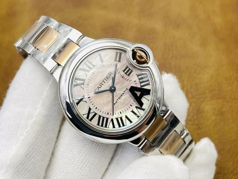 Durable CARTIER Watches 180745