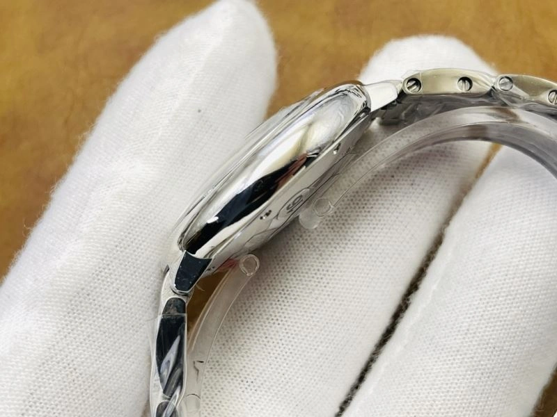 CARTIER Watches Refined 180744