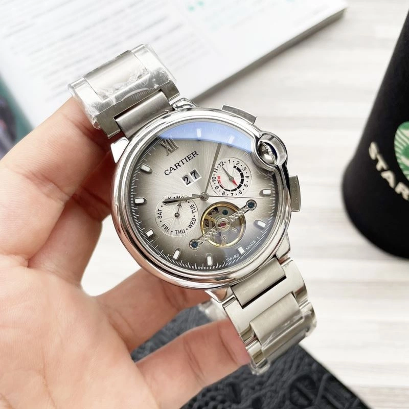 Snug CARTIER Watches 180699