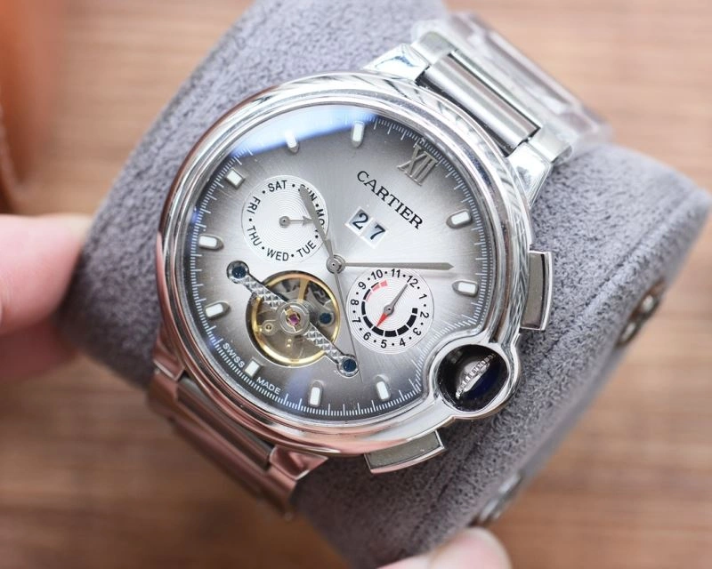Sleek CARTIER Watches 180700