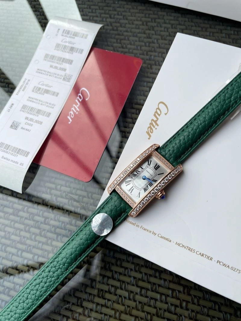 Functional CARTIER Watches 180710