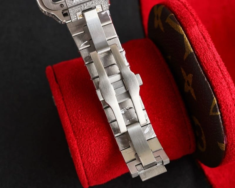 CARTIER Watches StreetReady 180685