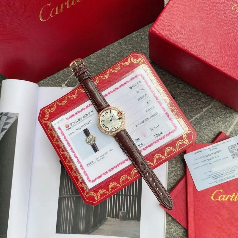 Bright CARTIER Watches 180633