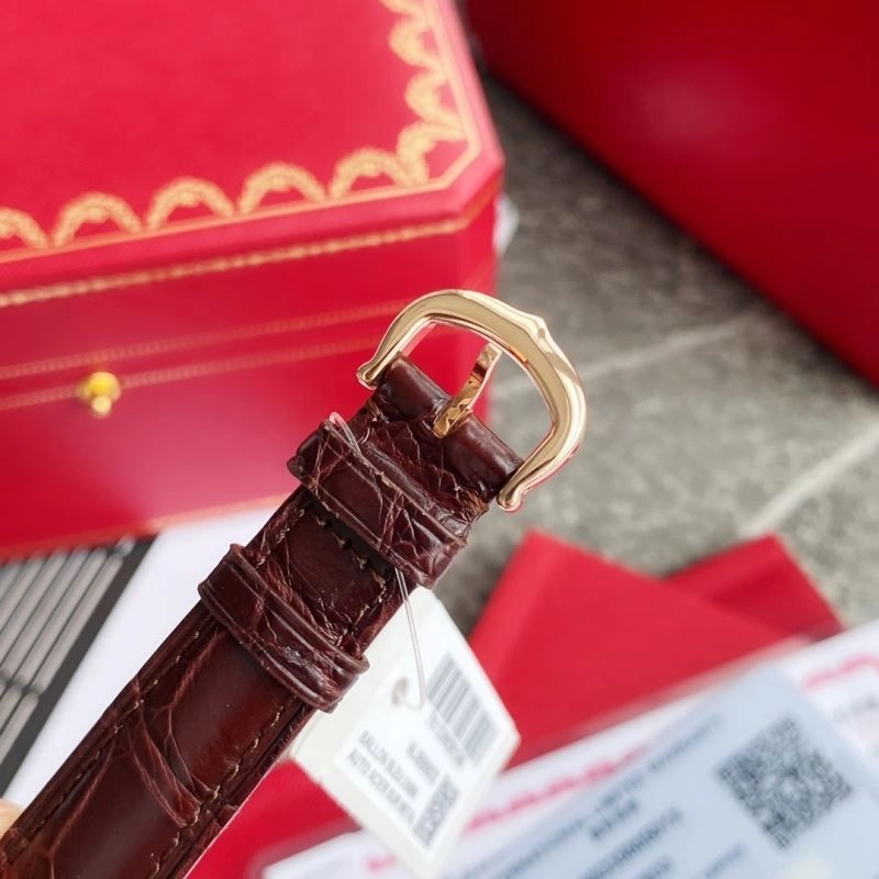 Bright CARTIER Watches 180633