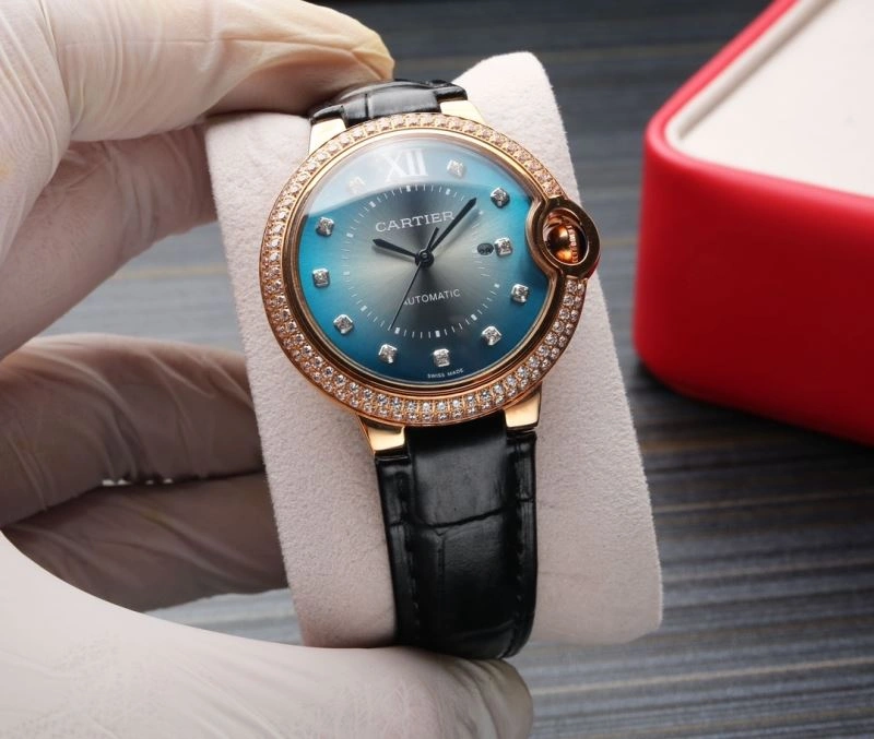Colorful CARTIER Watches 180573