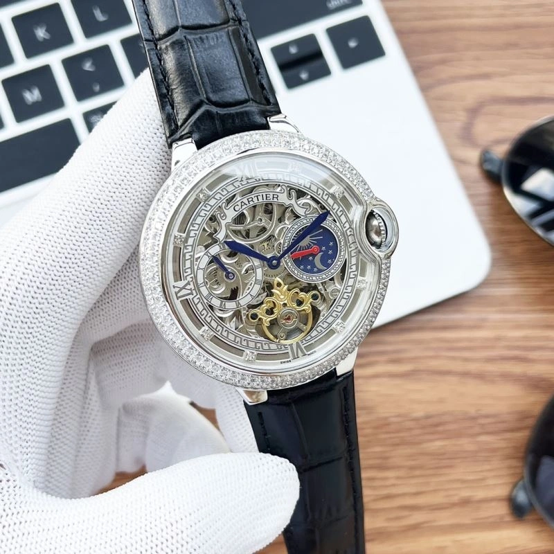 Breathable CARTIER Watches 180549