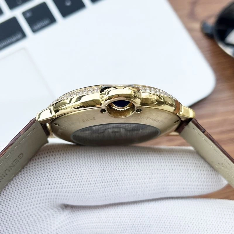 Breathable CARTIER Watches 180549