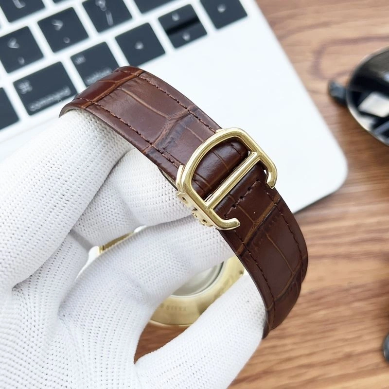Breathable CARTIER Watches 180549