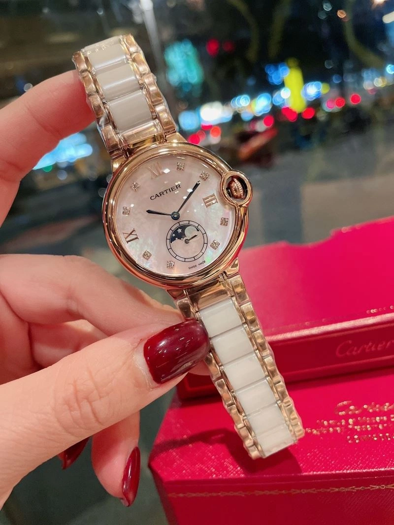 Elegant CARTIER Watches 180547