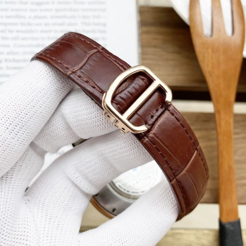 AllSeason CARTIER Watches 180541