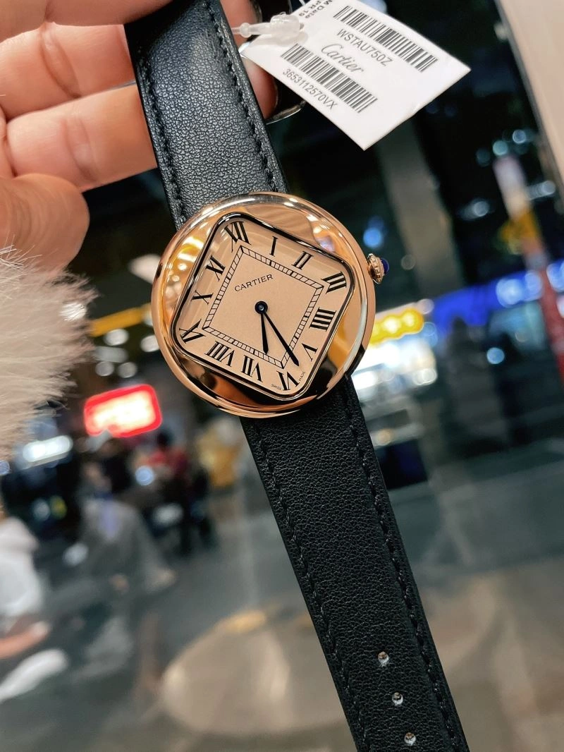 Durable CARTIER Watches 180536