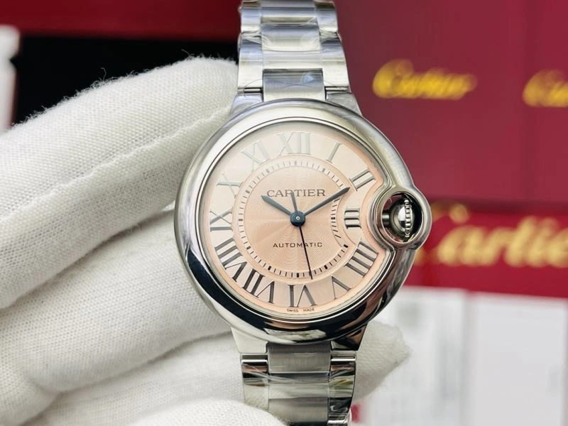 Compact CARTIER Watches 180511
