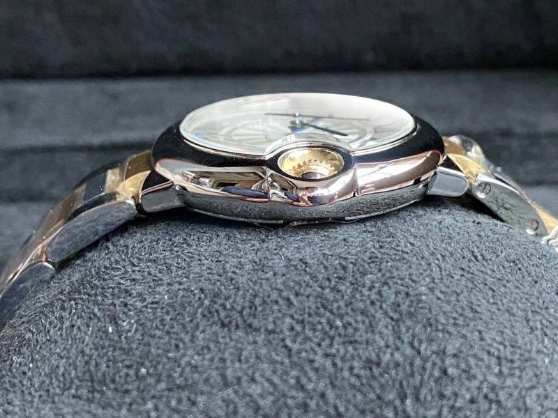 Contemporary CARTIER Watches 180501