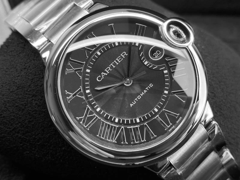 Contemporary CARTIER Watches 180499