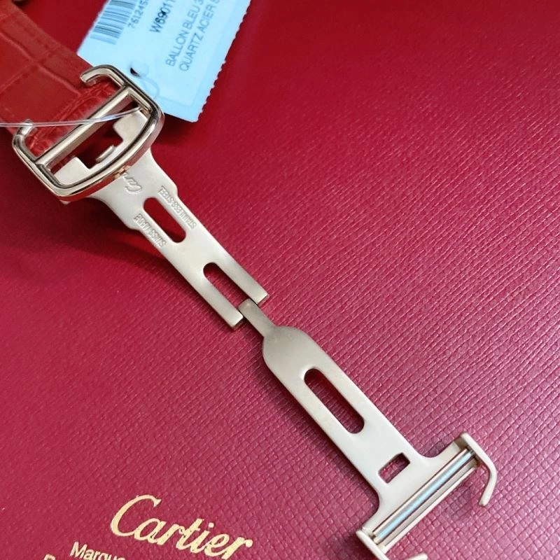 Resilient CARTIER Watches 180482