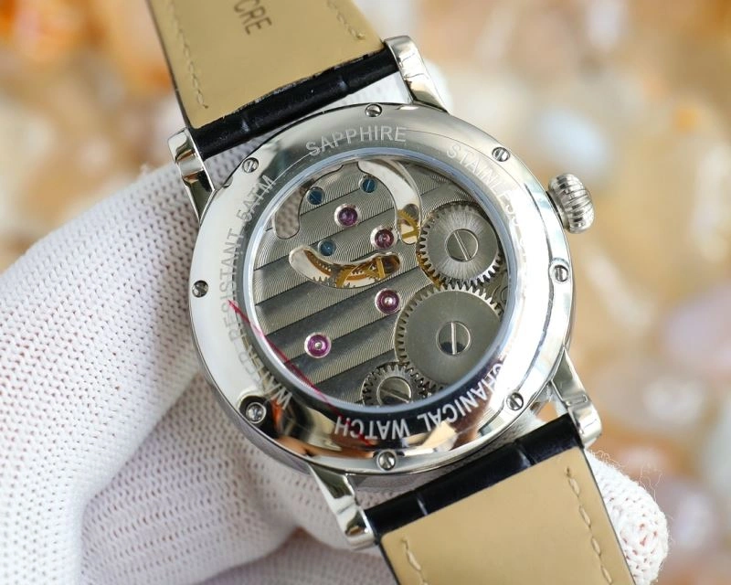 CARTIER Watches ModernLook 180472