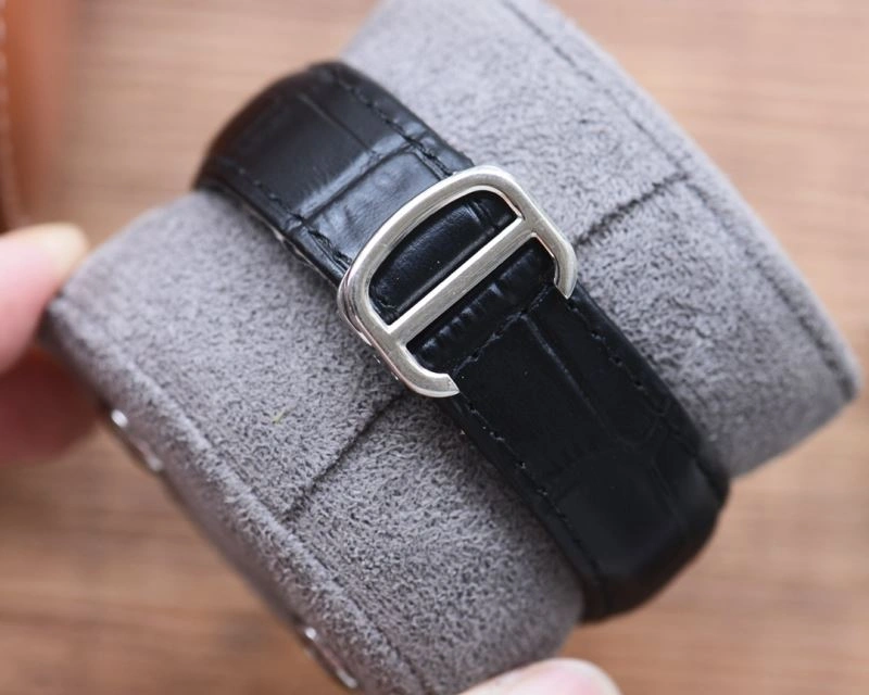 Breathable CARTIER Watches 180463