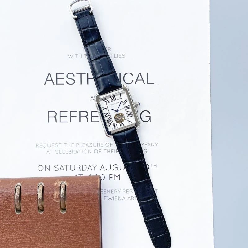 Supportive CARTIER Watches 180449