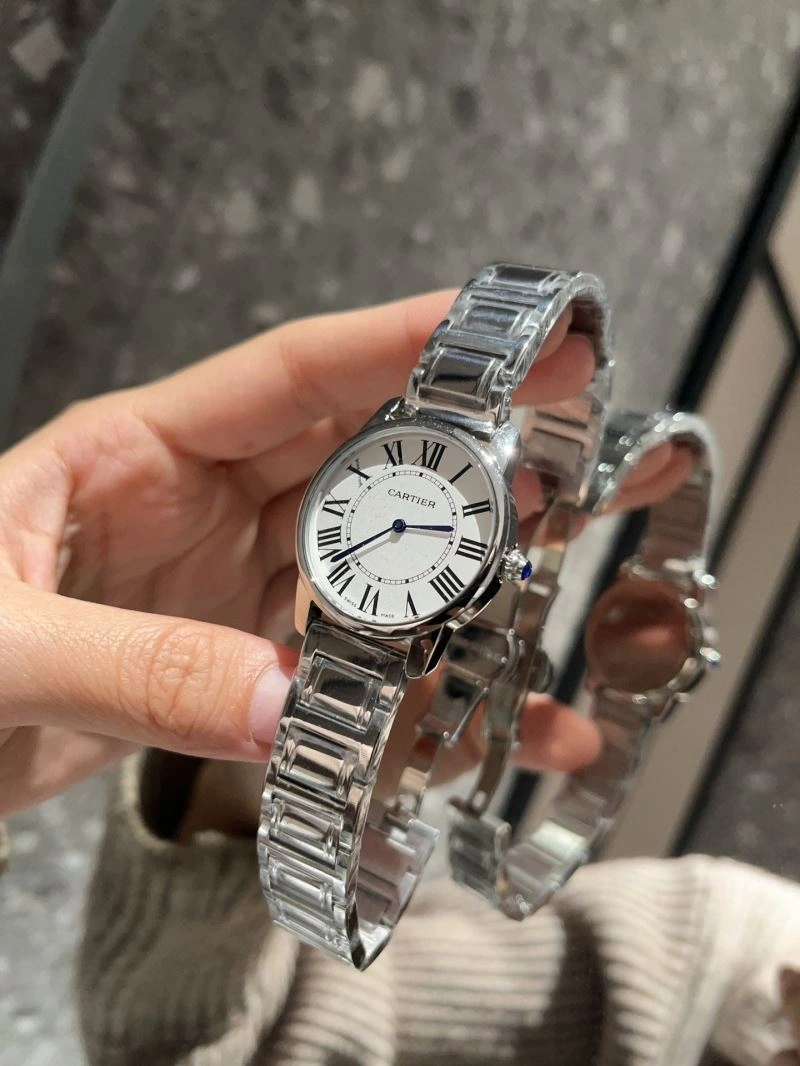 Effortless CARTIER Watches 180440