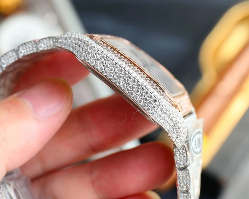Minimalist CARTIER Watches 180437