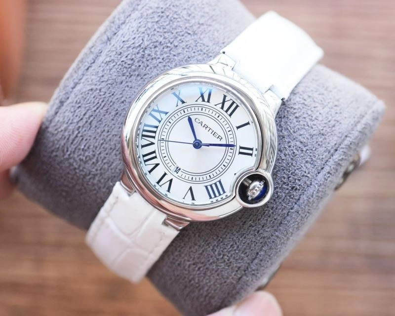 Packable CARTIER Watches 180439