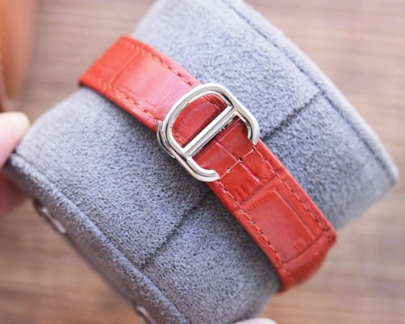 Packable CARTIER Watches 180439