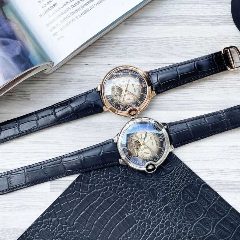 UrbanChic CARTIER Watches 180436
