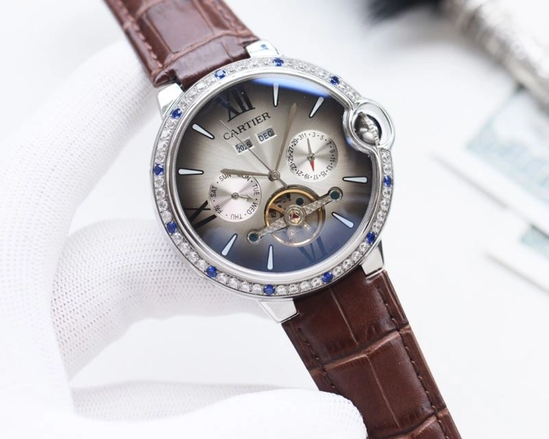 Seasonal CARTIER Watches 180412