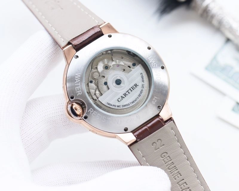 Seasonal CARTIER Watches 180412