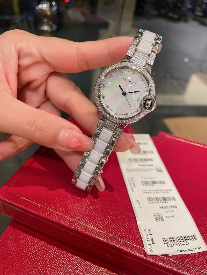Fashionable CARTIER Watches 180405