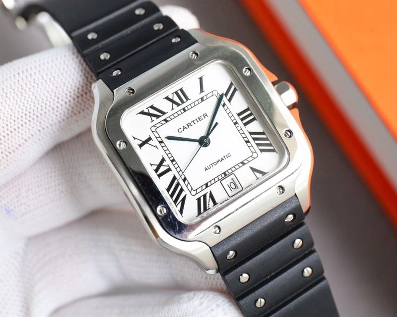 Vibrant CARTIER Watches 180399