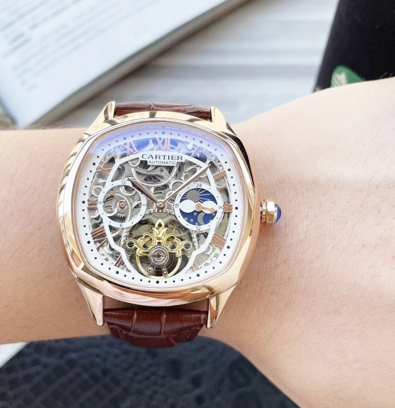 Minimalist CARTIER Watches 180367