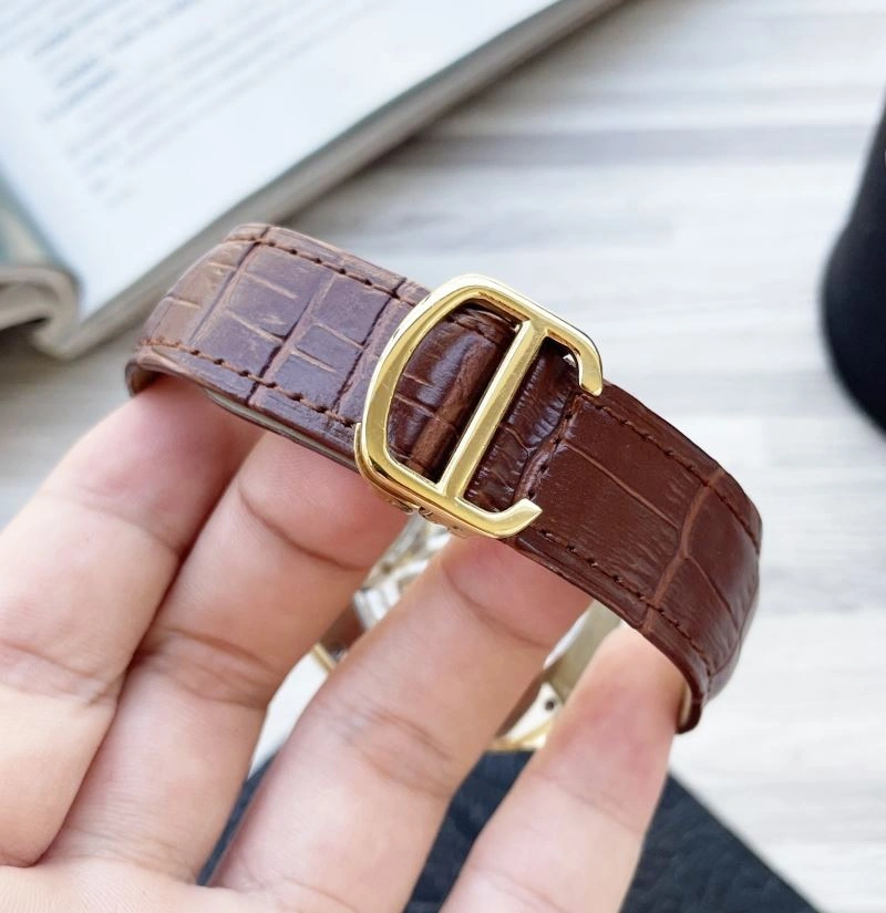 Minimalist CARTIER Watches 180367
