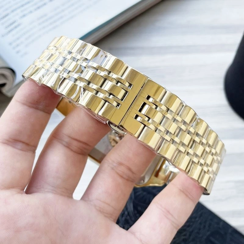 Trendsetting CARTIER Watches 180359