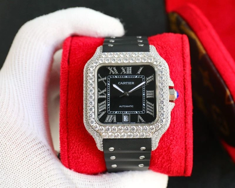 Trendsetting CARTIER Watches 180345