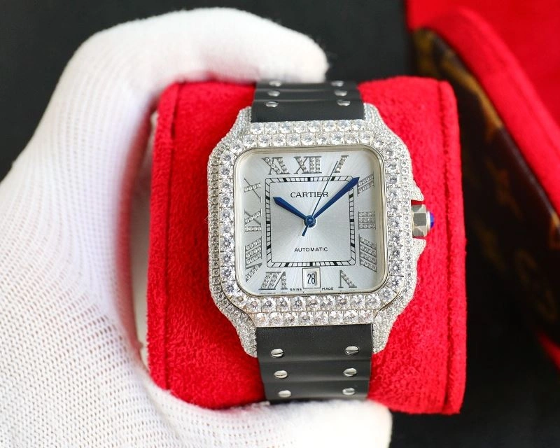 Trendsetting CARTIER Watches 180345