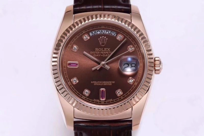 Flexible CARTIER Watches 180338