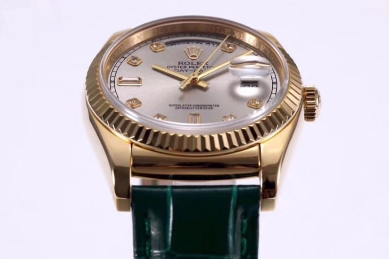 CARTIER Watches Affordable 180327