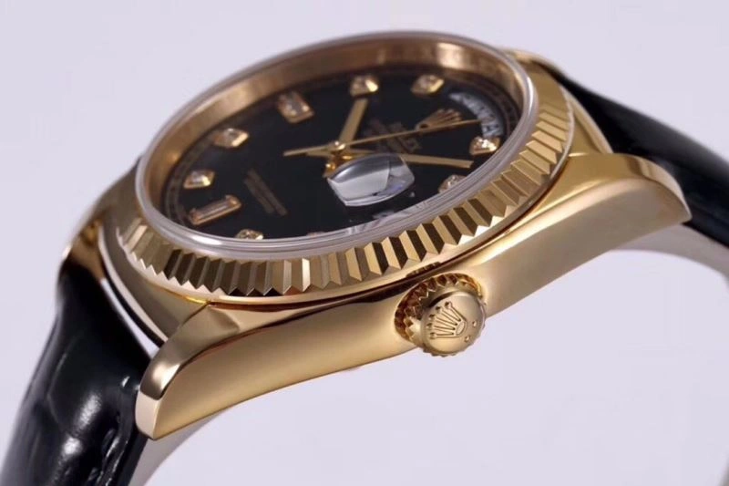 Breathable CARTIER Watches 180326
