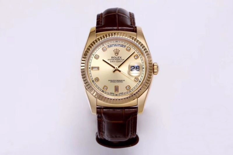 Bold CARTIER Watches 180325