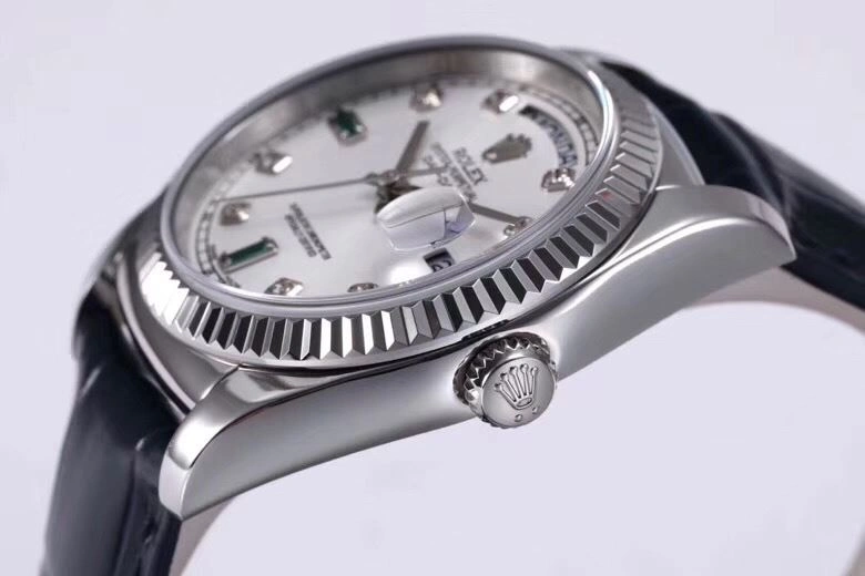 WaterResistant CARTIER Watches 180321
