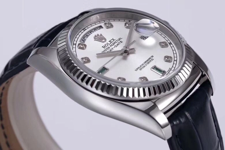 WaterResistant CARTIER Watches 180321