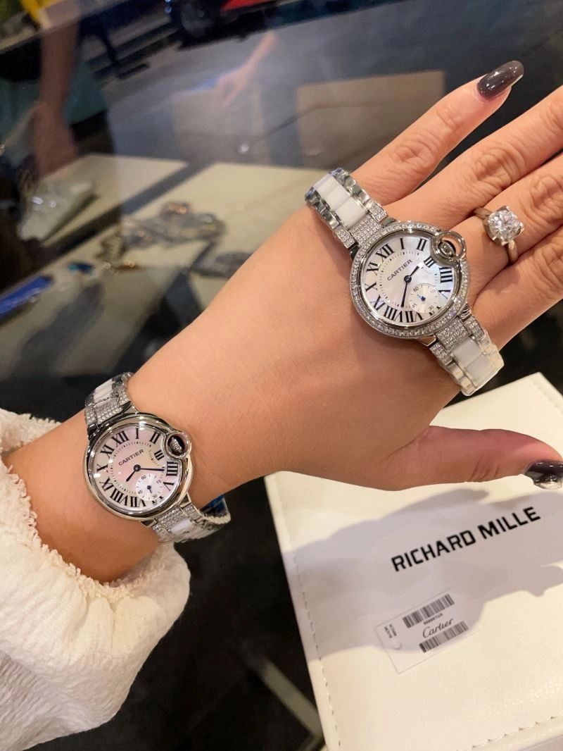 Vibrant CARTIER Watches 180292