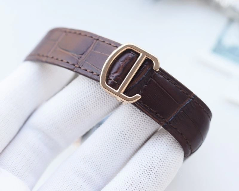 Practical CARTIER Watches 180296