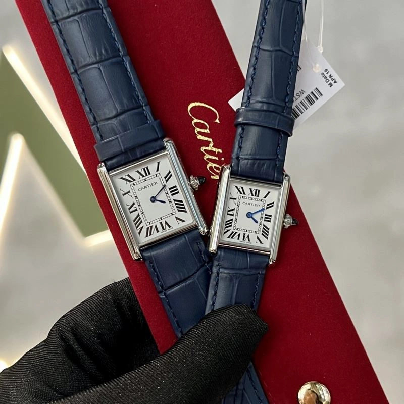 SmoothTexture CARTIER Watches 180275