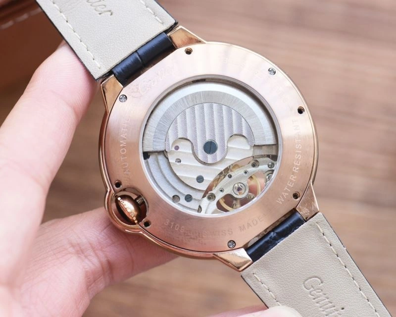 Seasonal CARTIER Watches 180255