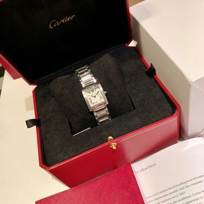 WellDesigned CARTIER Watches 180247