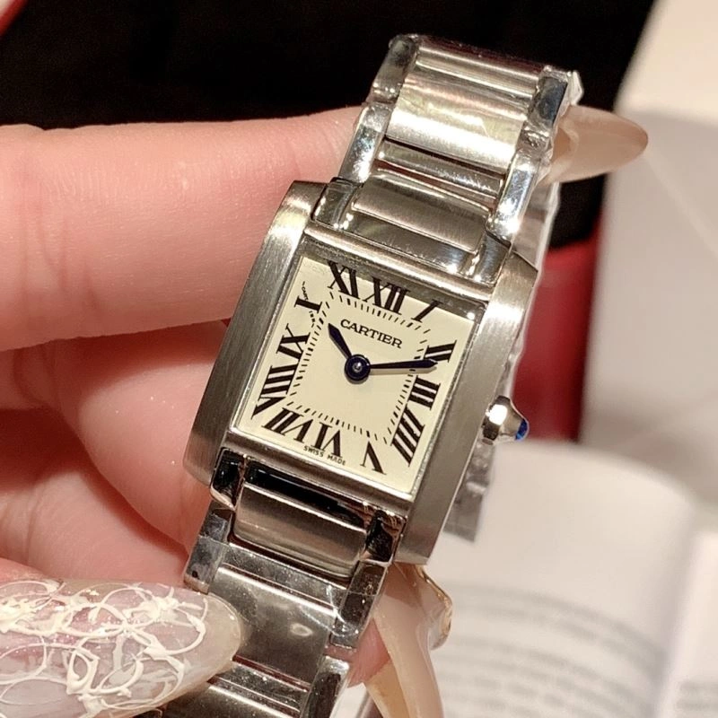 WellDesigned CARTIER Watches 180247